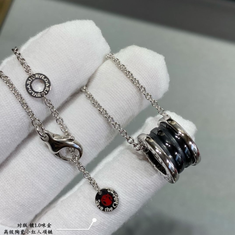 Bv1g*ai necklaces
